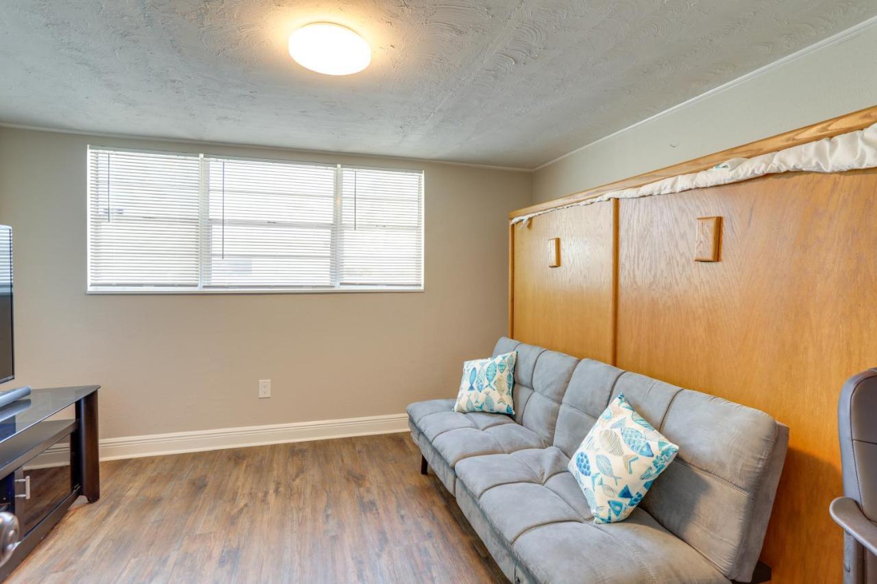 סיינט פיטרסברג Pet-Friendly Gulfport Home Less Than 2 Mi To Beach מראה חיצוני תמונה