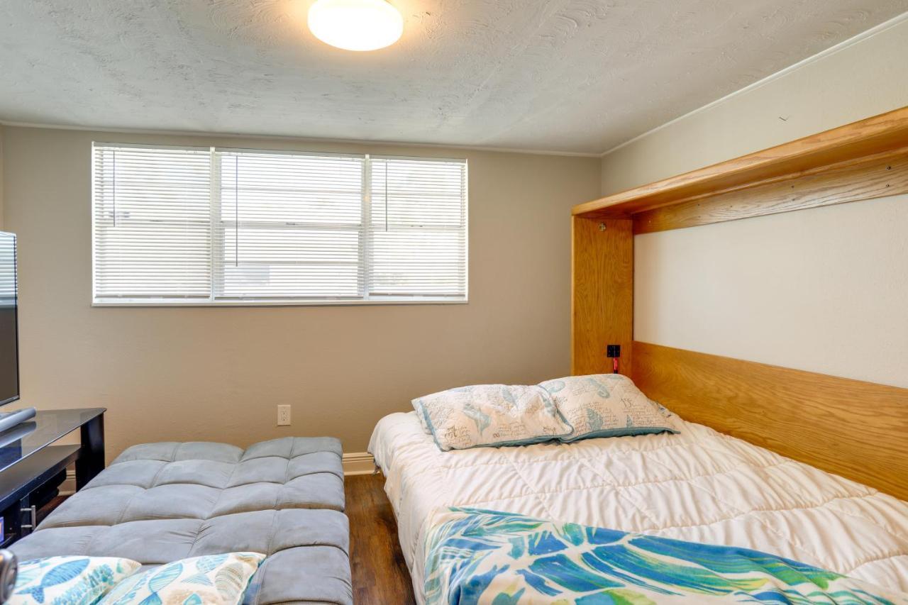 סיינט פיטרסברג Pet-Friendly Gulfport Home Less Than 2 Mi To Beach מראה חיצוני תמונה